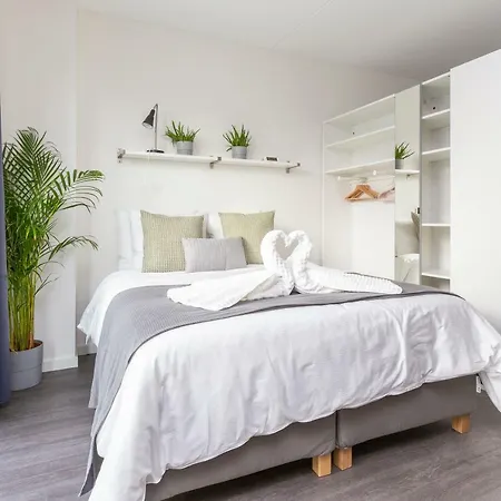 Newly Build Loft Center 20b Apartment *