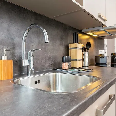 Newly Build Loft Center 20b Apartment *